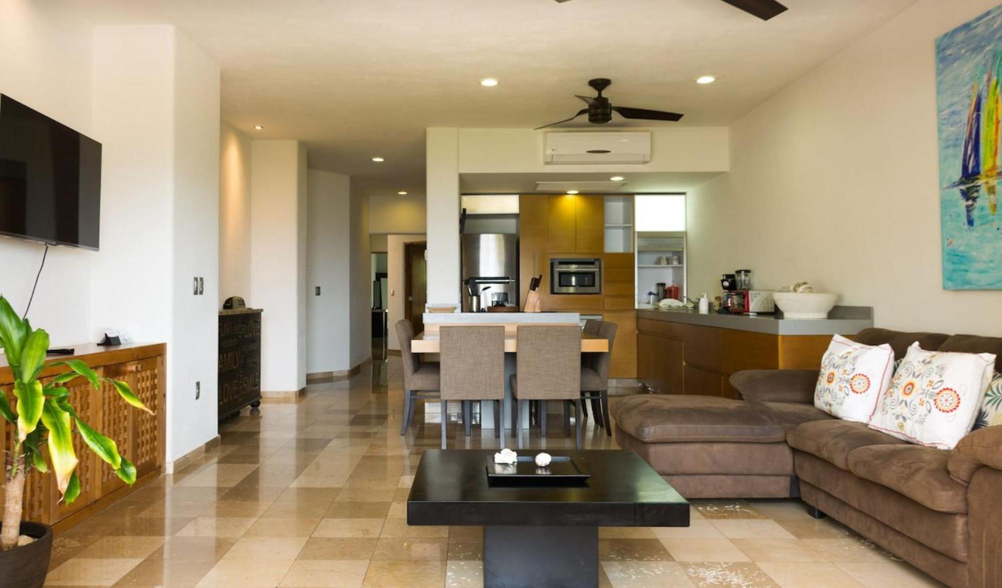 Costa Brava Apartments I Ocean Front *
